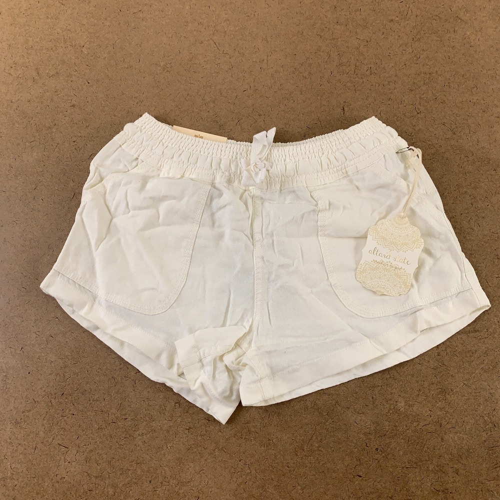 Altar'd State Women's Size Small White Essential Linen Blend 2.5" Shorts NWT